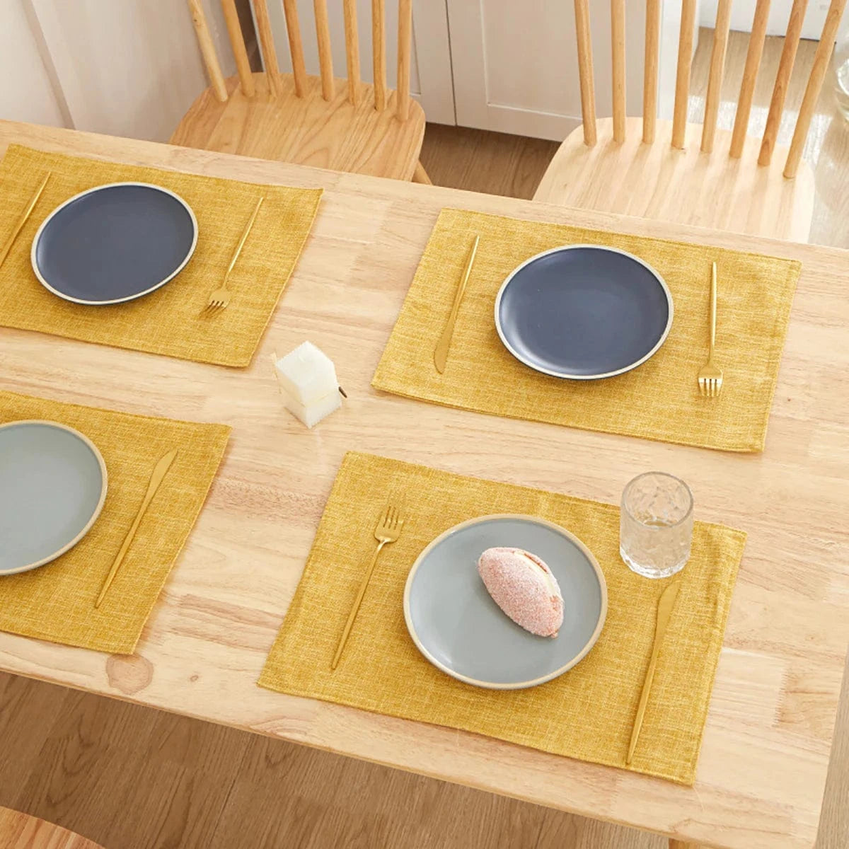 Set de table en lin de couleur uni | Occidental | Joli Set de Table Couleur jaune / 30x46 cm