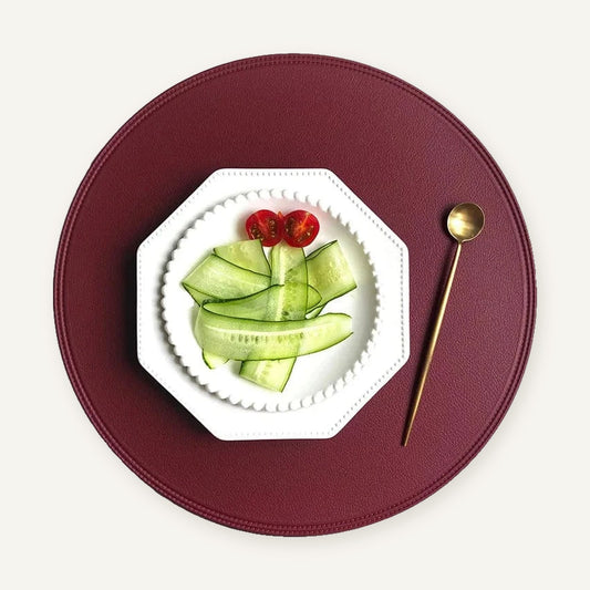 Set de table rond coloré sur fond beige