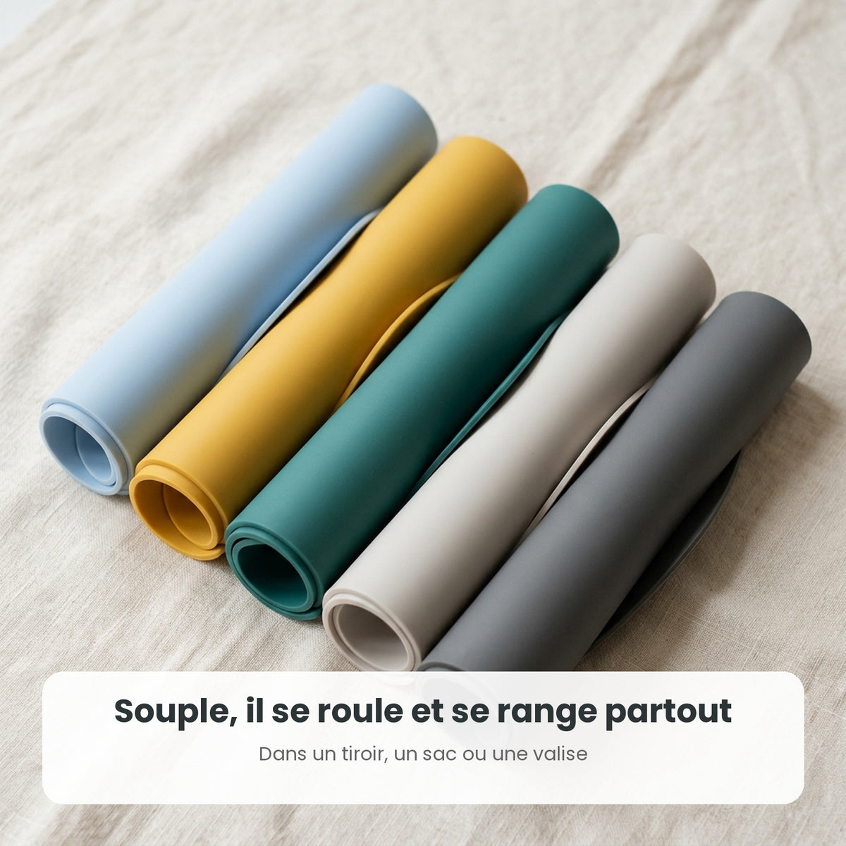 Sets de table en silicone souples roulés dans les 5 coloris
